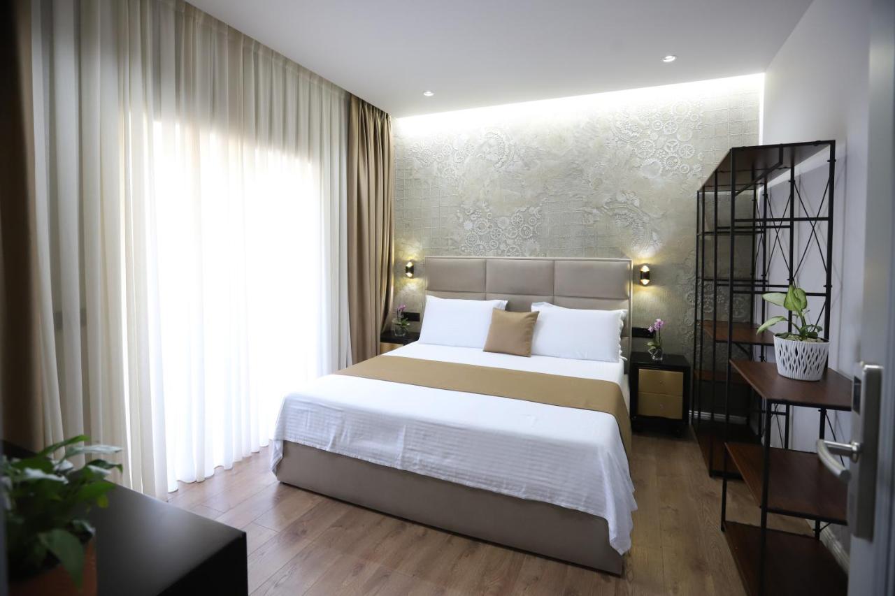 Imperator Hotel Tirana Exteriör bild