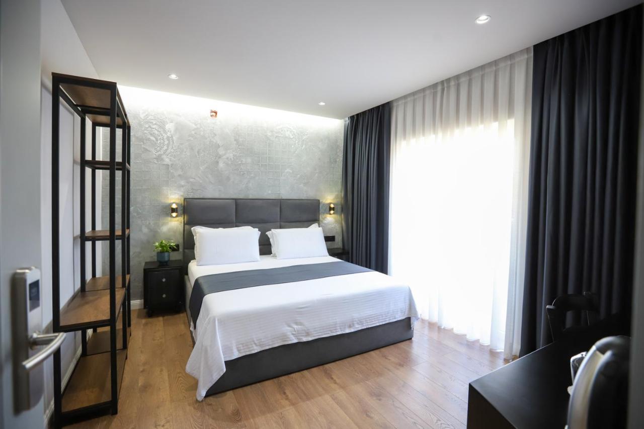 Imperator Hotel Tirana Exteriör bild
